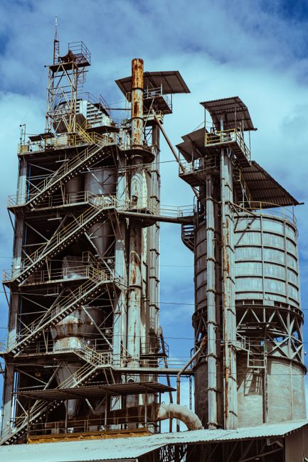 industry_16_37745180.jpg
